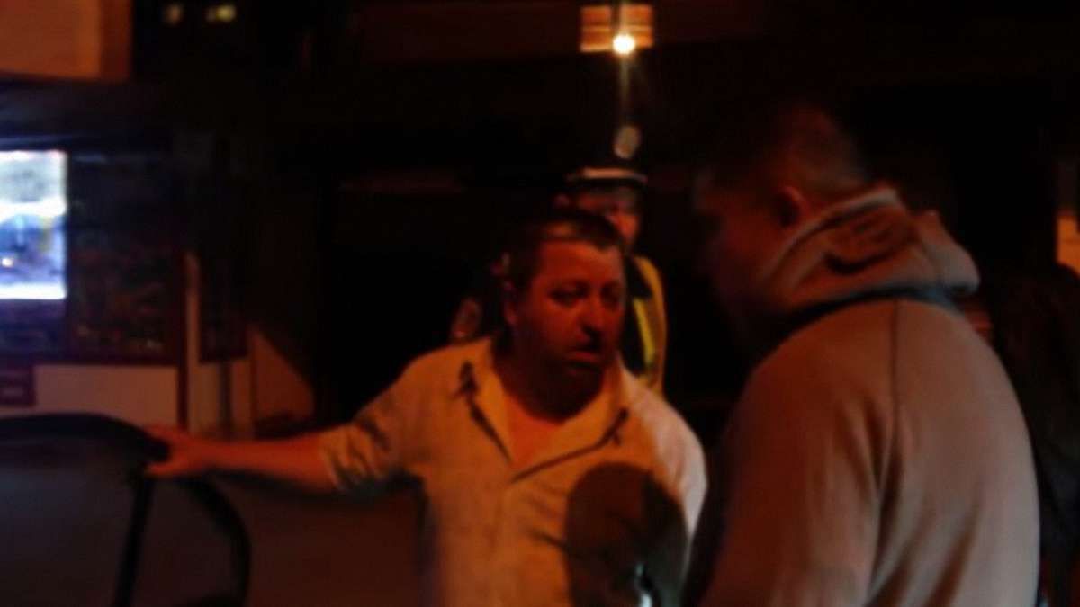 На львівського міліціонера, якого зловили п’яним за кермом, склали два протоколи