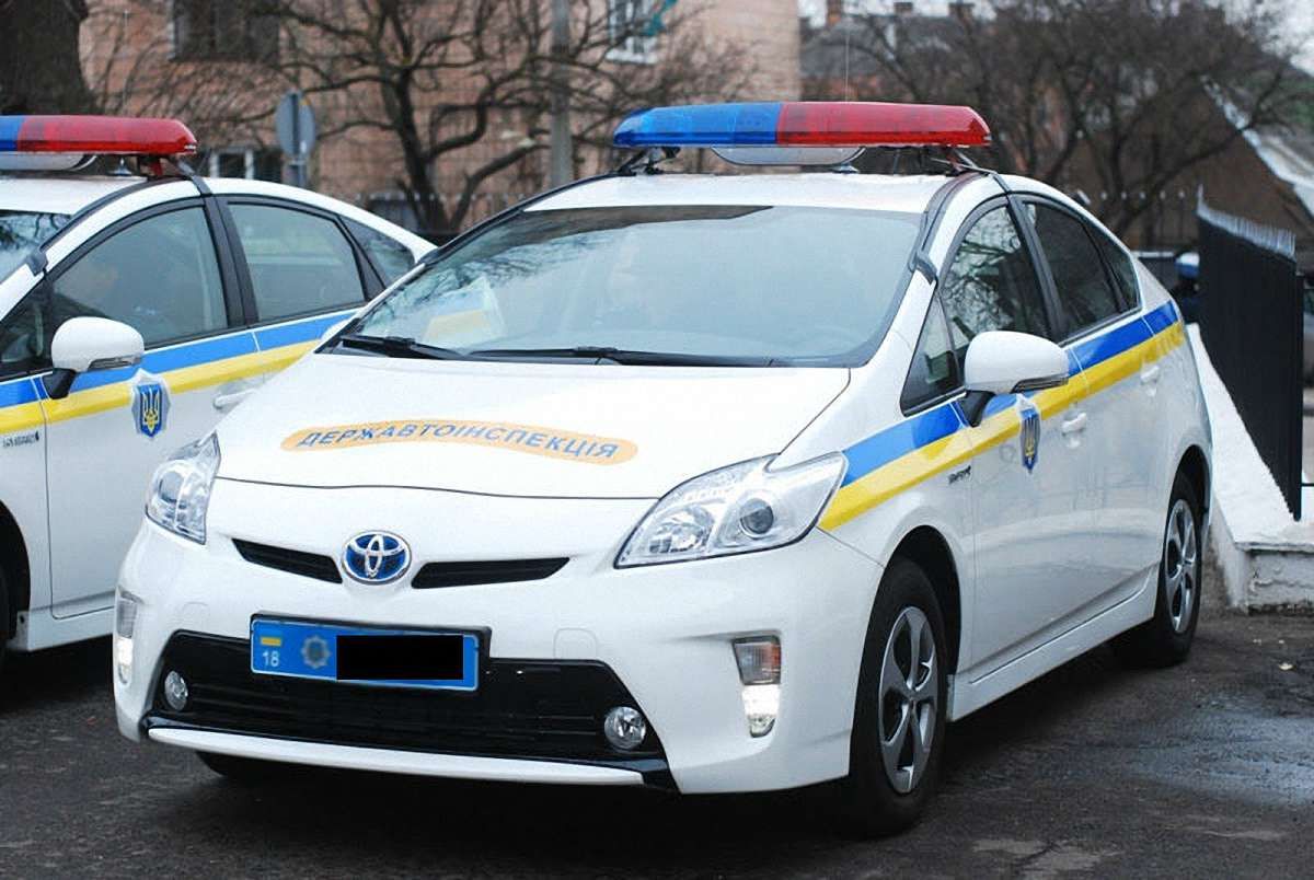 348 автомобілів від уряду Японії отримало МВС України