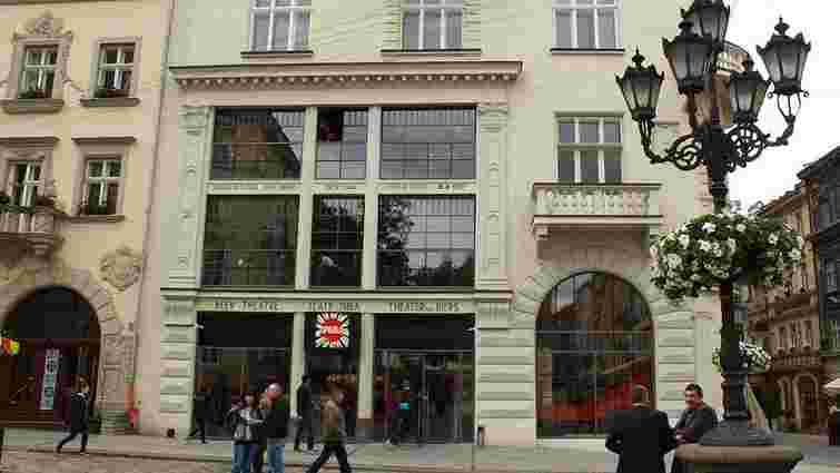 В одному з найбільших ресторанів Львова отруїлися десятки відвідувачів