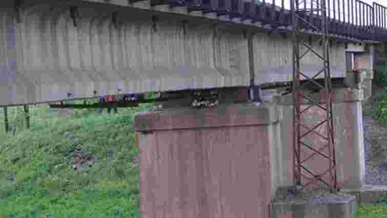 Працівники СБУ запобігли підриву залізничного мосту на Дніпропетровщині