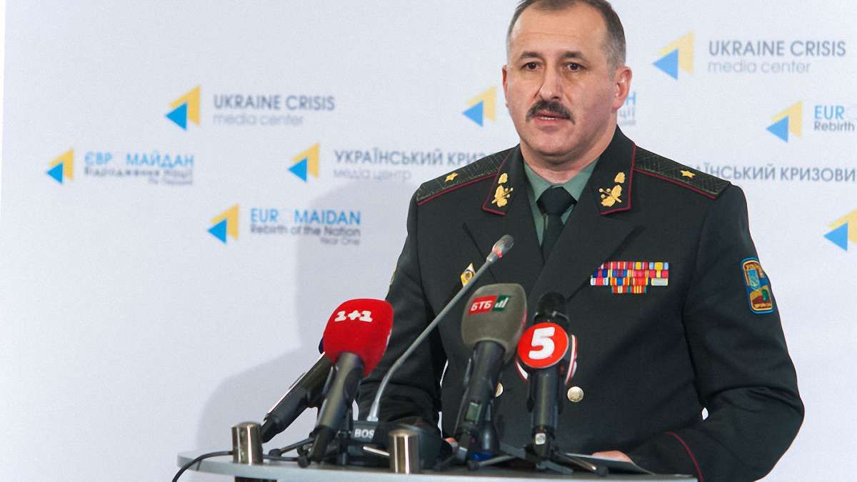Рядовий боєць збройних сил отримує 1800 гривень, - Генштаб