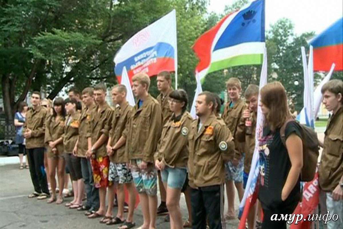 Російський уряд залучив студентів до будівництва космодрому «Восточный»