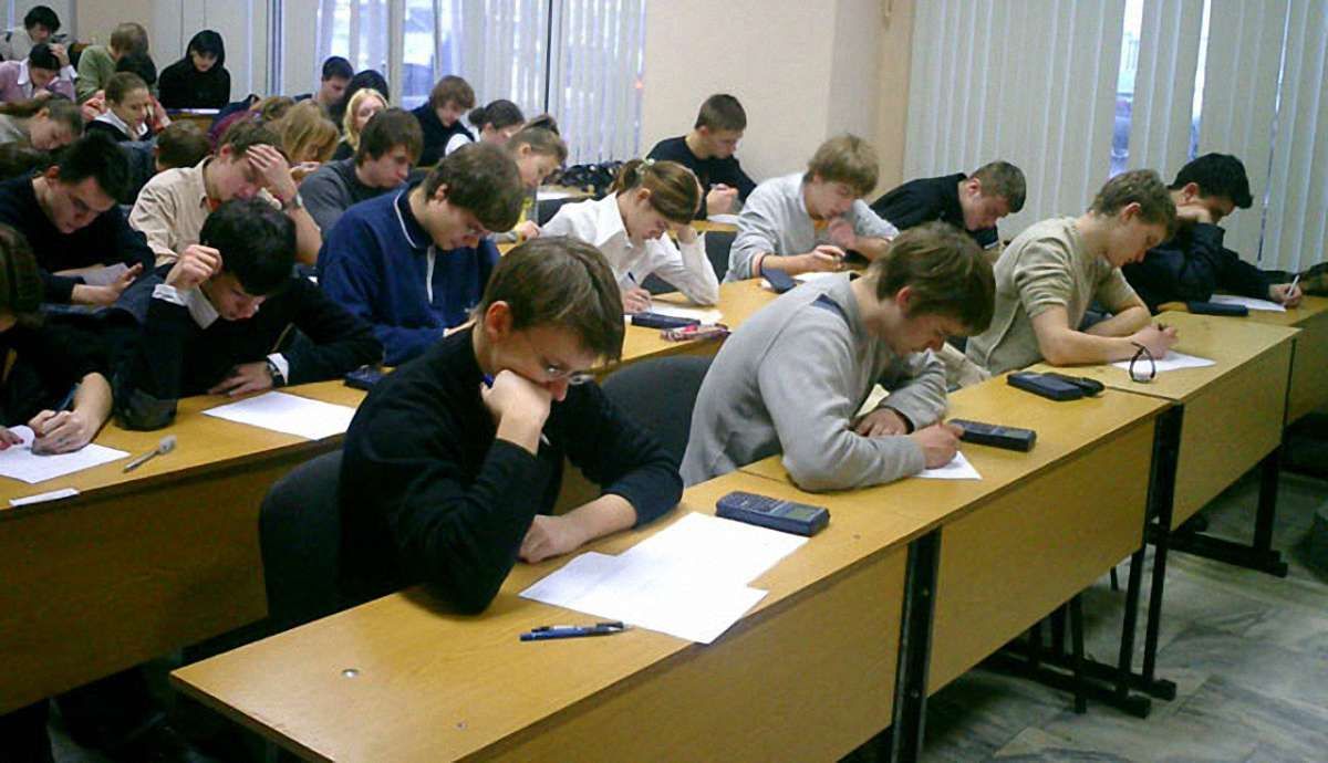 Учні з анульованими результатами ЗНО будуть допущені до випускових іспитів