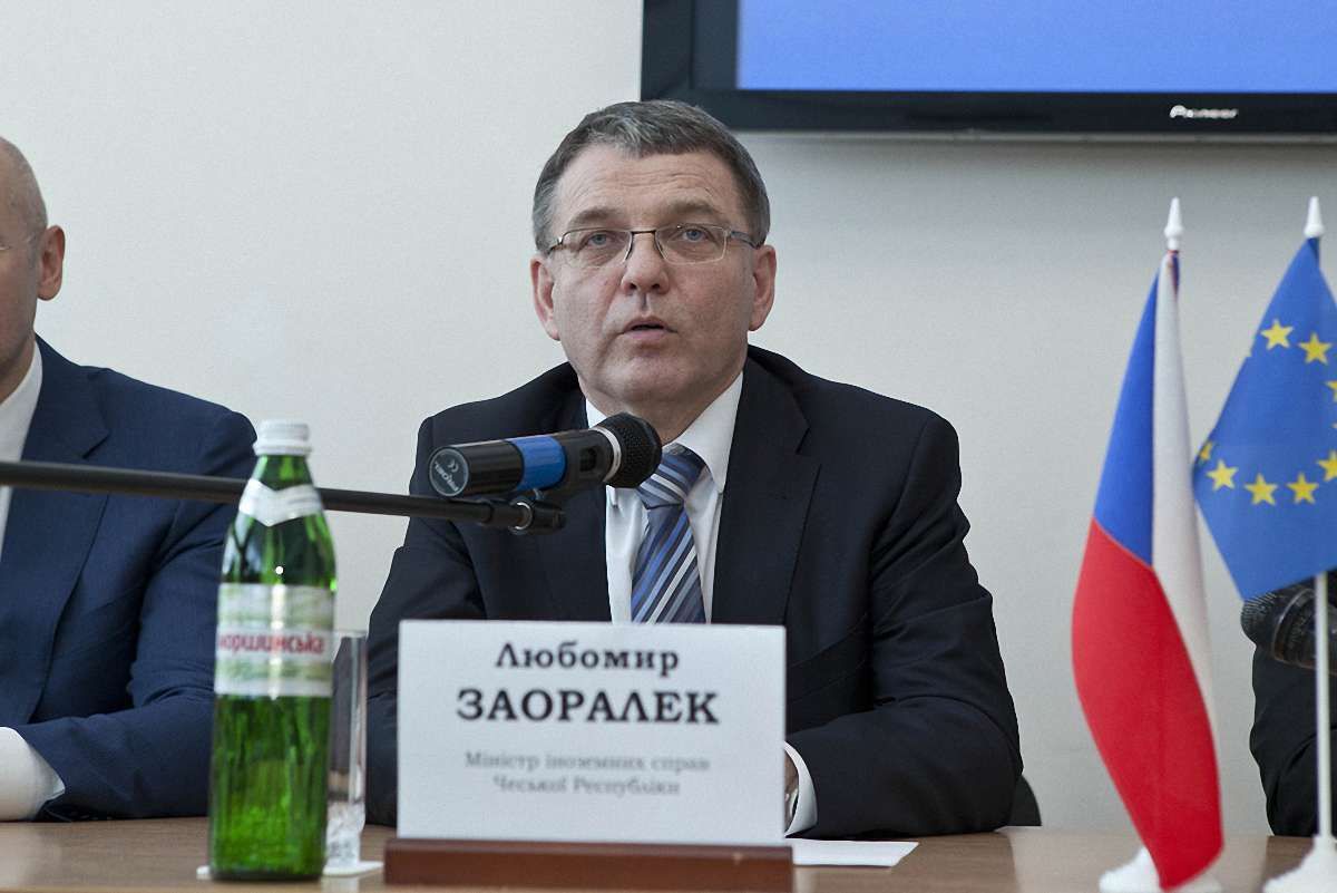 Чеські комуністи зірвали ратифікацію Угоди про асоціацію України з ЄС