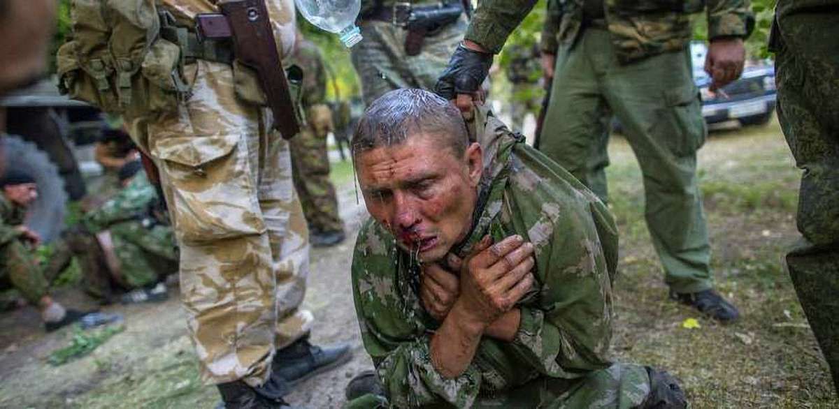 Amnesty International заявила, що обидві сторони конфлікту на Донбасі катують полонених