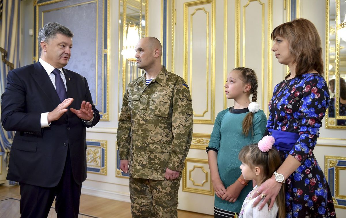 За командира «кіборгів» бойовики вимагали 16 своїх поплічників, - волонтер