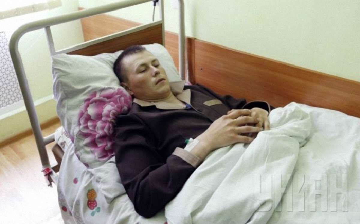 Російський консул відвідав затриманих бійців ГРУ