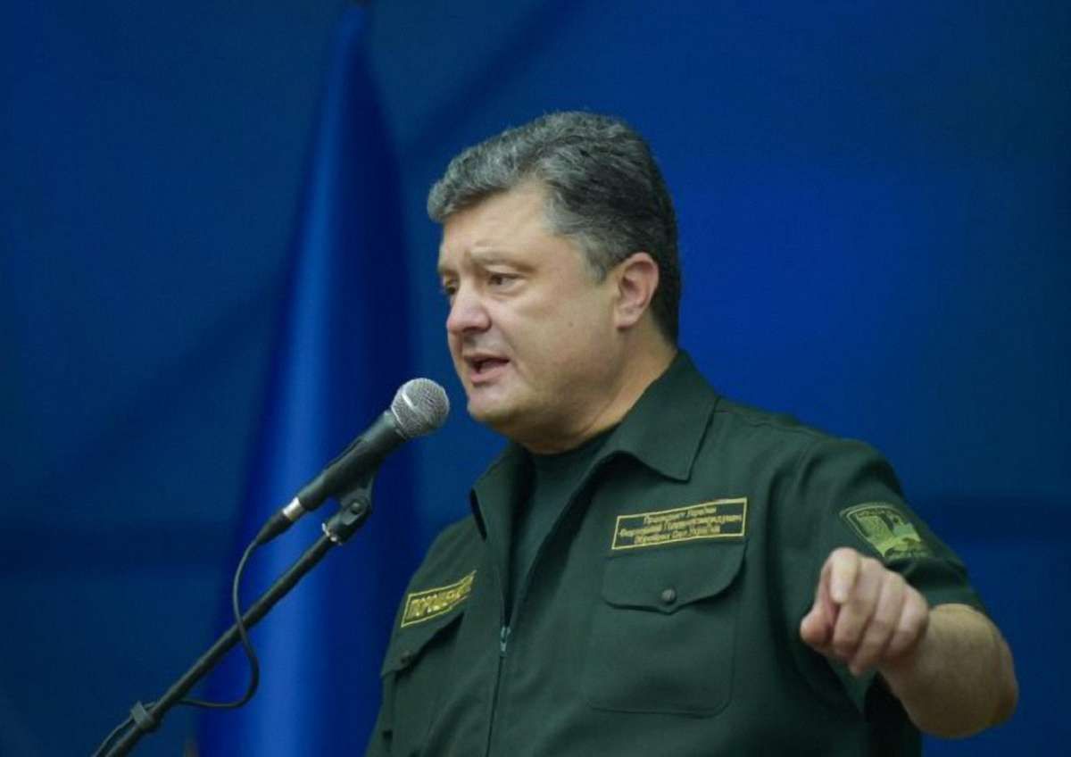Президент призначив 7 голів військово-цивільних райадміністрацій на Донбасі
