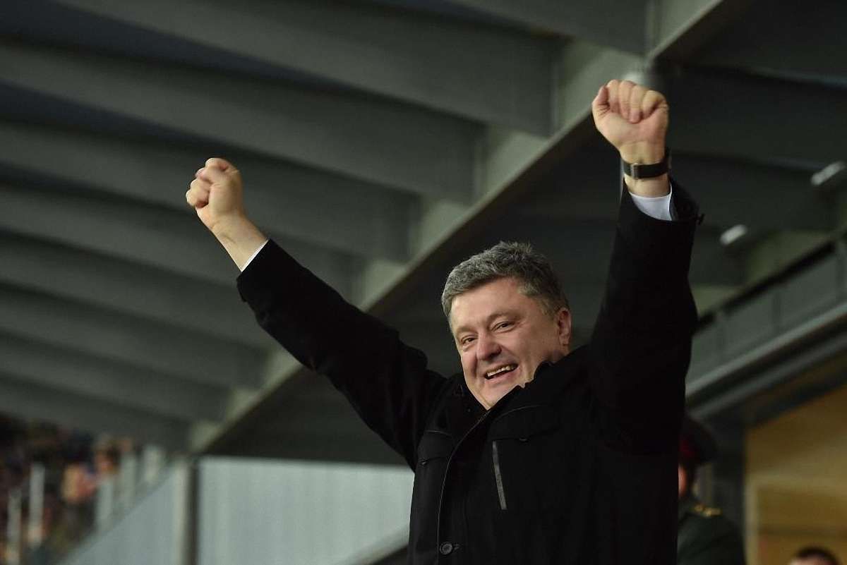 Петро Порошенко приїде на фінал Ліги Європи підтримати «Дніпро»