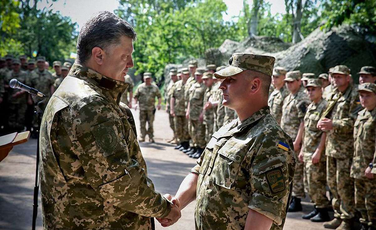 Президент нагородив бійців, які затримали російських диверсантів під Щастям