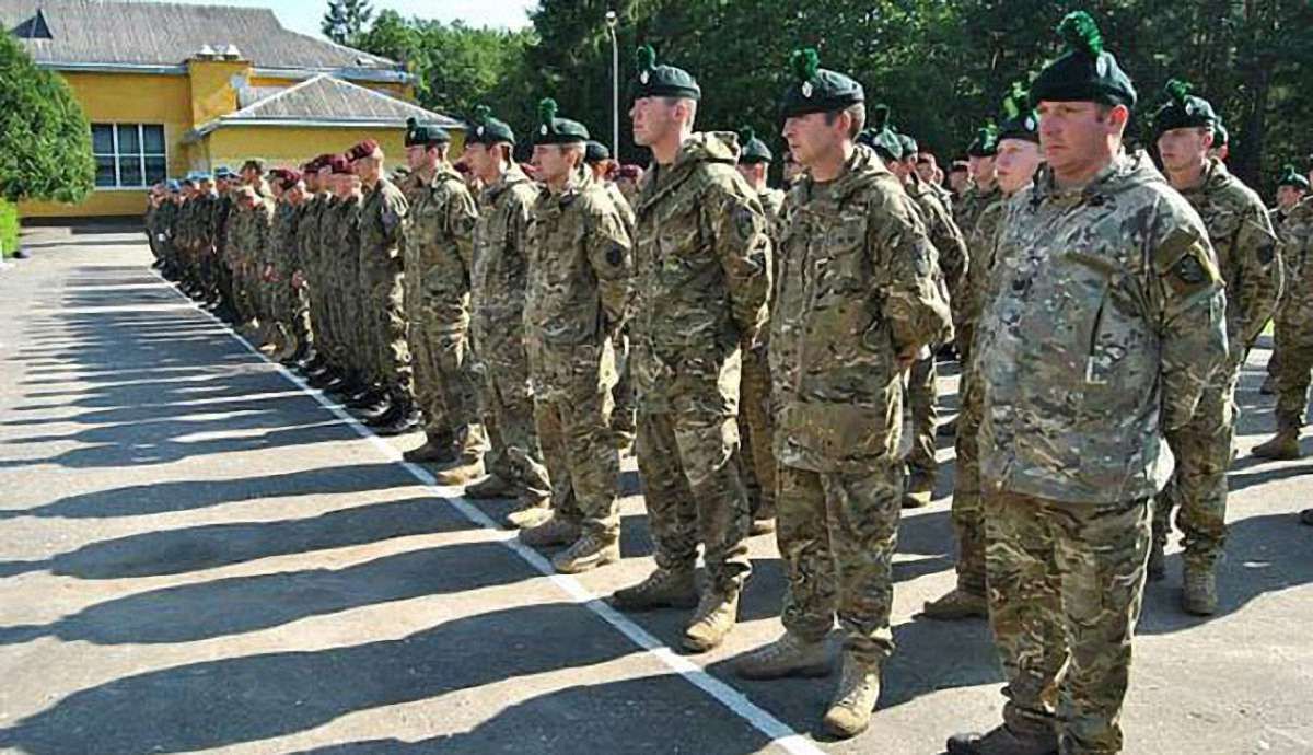 Українці вчать НАТО, як воювати у гібридній війні, - Генштаб