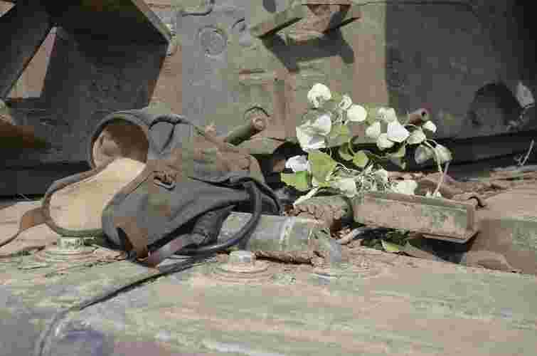 Українські воїни в зоні АТО на Зелені свята замаїли військову техніку