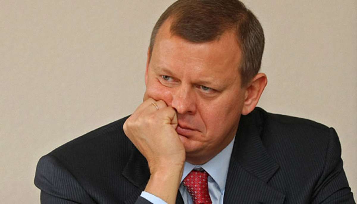 У Борисполі Клюєва не випустили з України