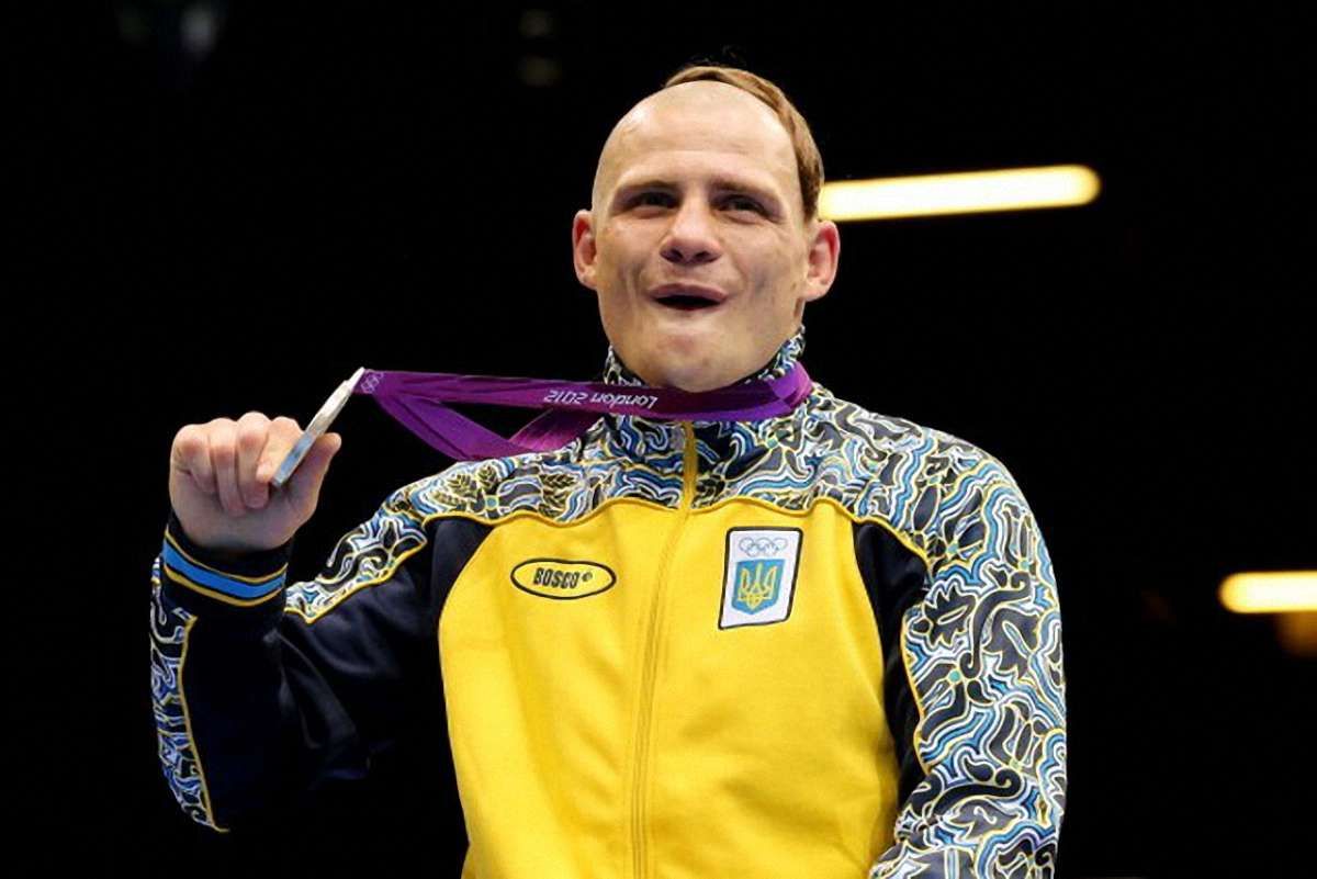Український боксер Денис Беринчик перейшов у професійний бокс
