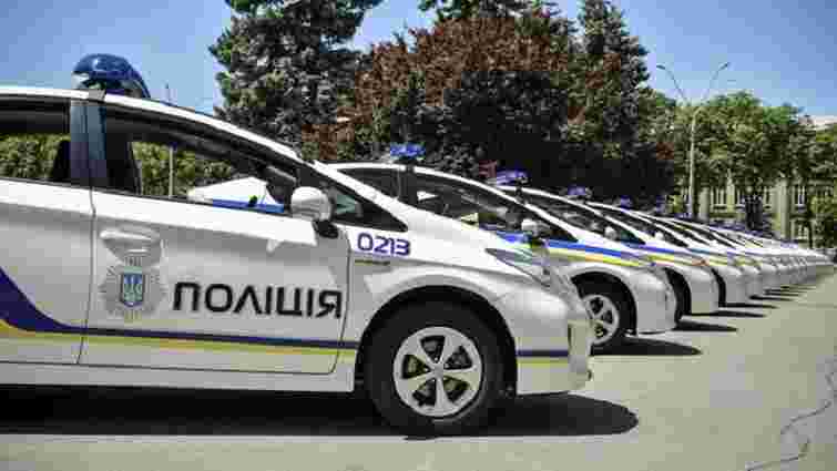 Український патруль отримає від Японії понад 1,5 тис. екологічних автомобілів
