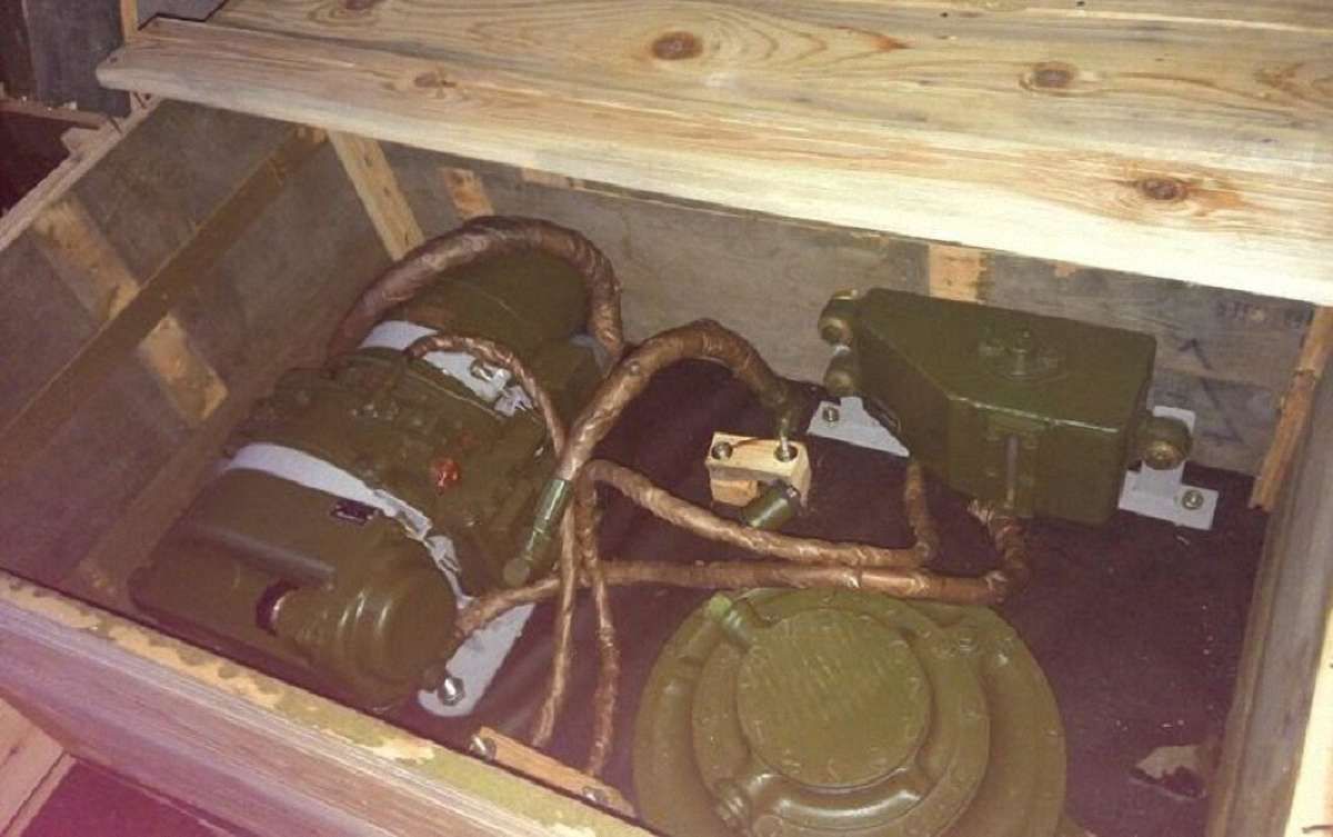 У Раві-Руській затримали українця, який намагався перевезти до Польщі деталі до танка