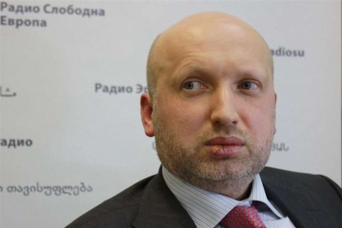 Турчинов: Співробітники нафтобази півтори години приховували факт пожежі