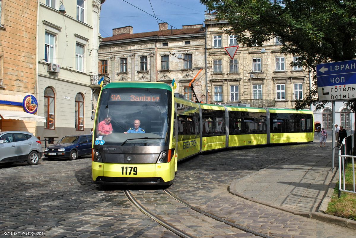 У «Львівелектротрансі» розповіли, як розпізнати контролера-шахрая