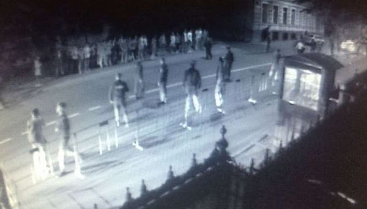 У Москві невідомі закидали посольство України яйцями