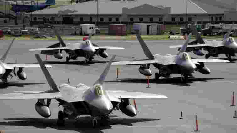 США мають намір розмістити в Європі винищувачі п'ятого покоління F-22 Raptor