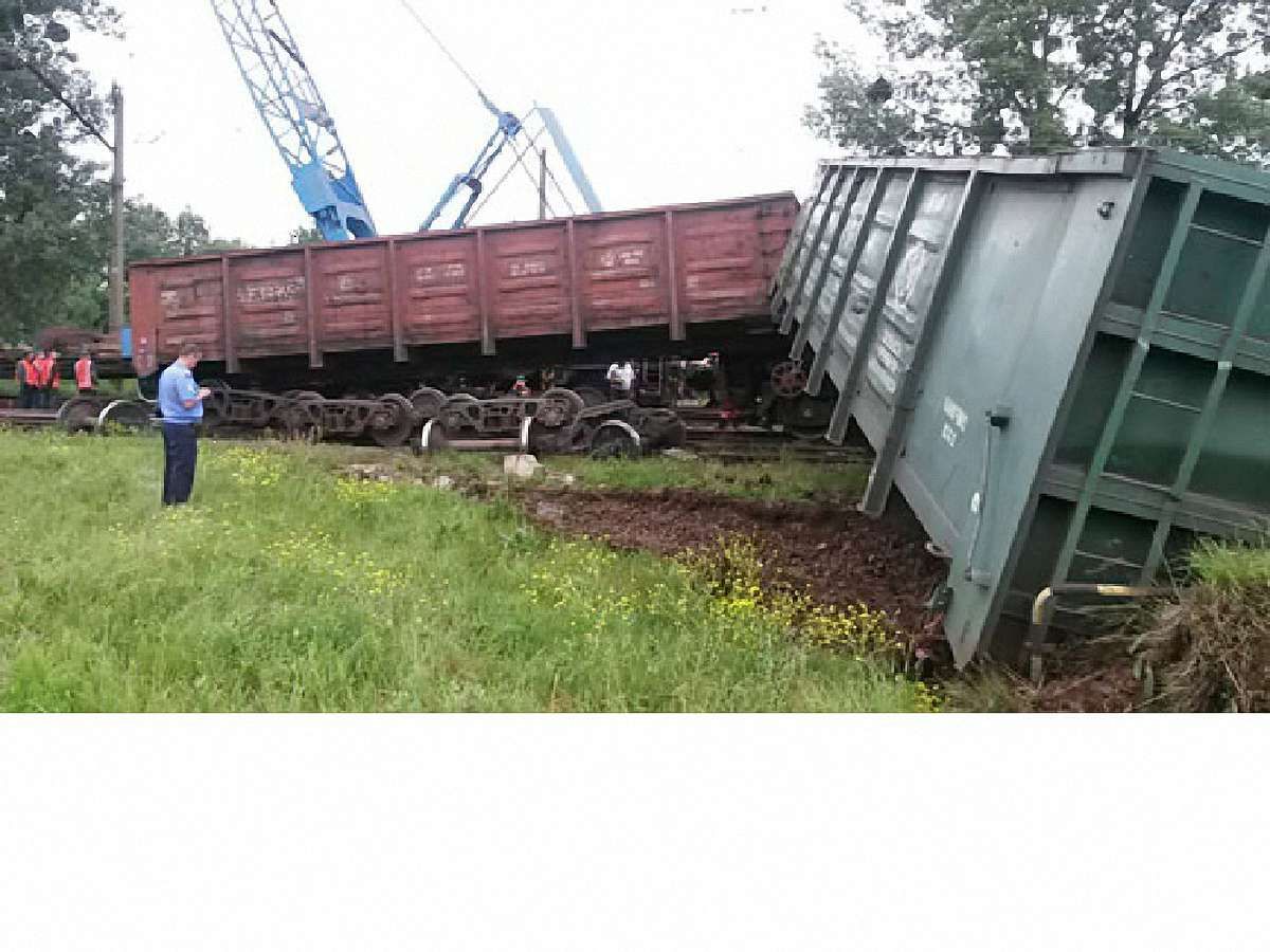 У Львові зранку зійшли з рейок три вантажні вагони