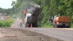 Між Львовом та Івано-Франківськом поменшає ям: ремонтні роботи стартували