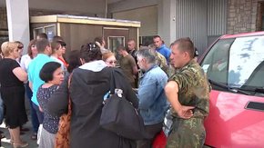Львівські податківці приймають звіти на вулиці