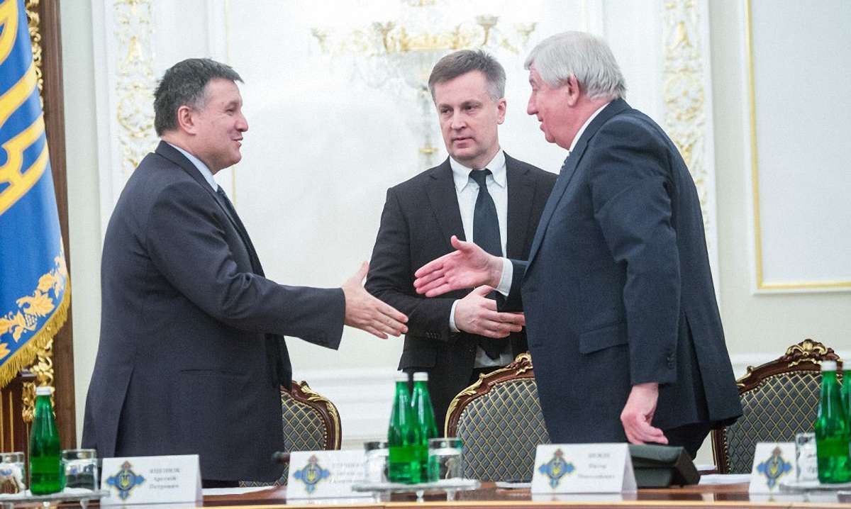 У «Самопомочі» заявили про необхідність відставки Авакова та Шокіна