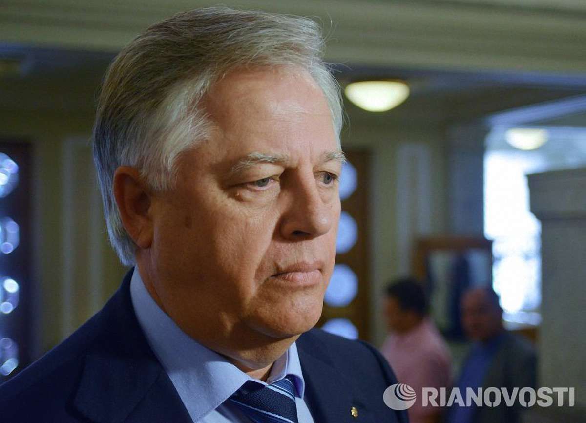 Лідер КПУ звинувачує українську владу з Женеви