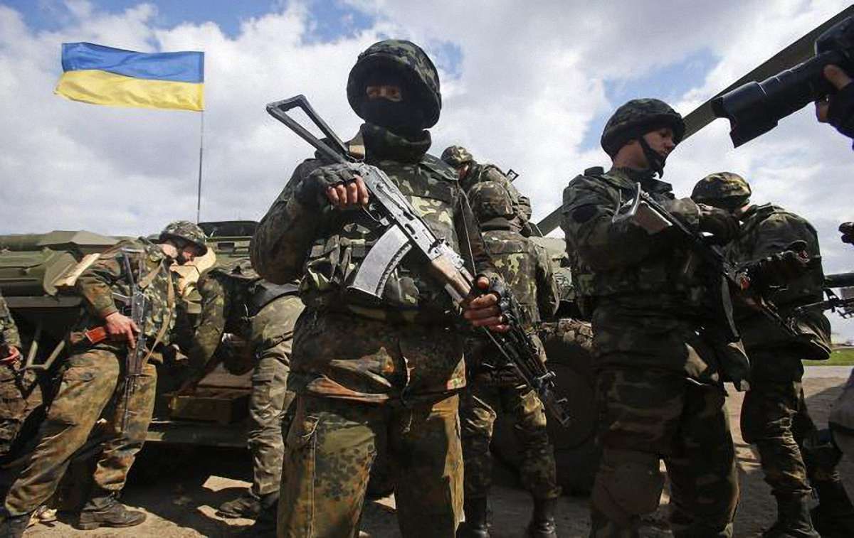 Ситуація на Донбасі залишається складною, за минулу добу сім військових поранені