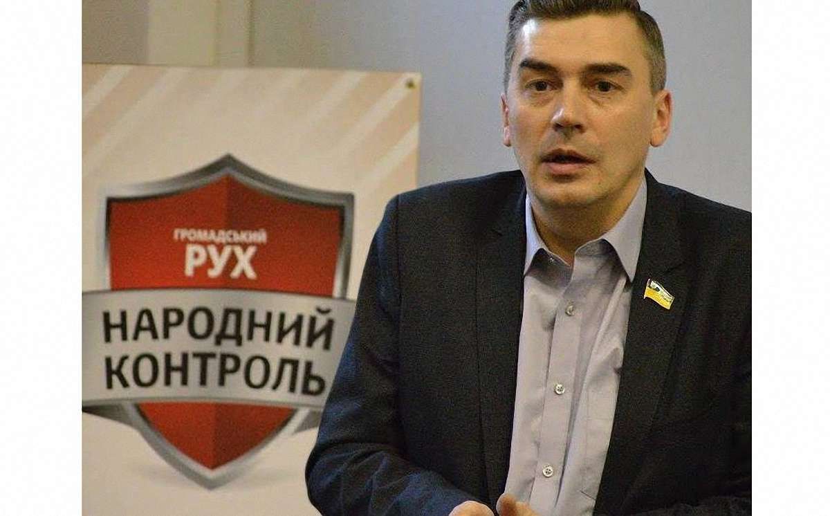 Добродомов прокоментував звинувачення у крадіжці партійного бренду