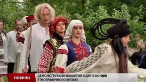  Караванська показала вишиванки «от кутюр»
