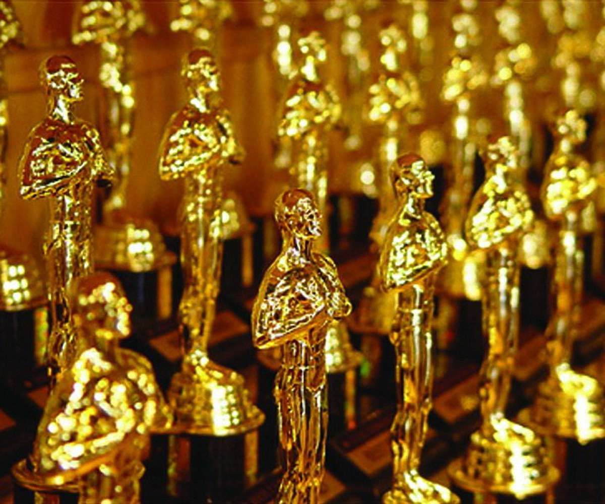 Українські кінематографісти обурені перемовинами Яценюка з «оскароносним» режисером
