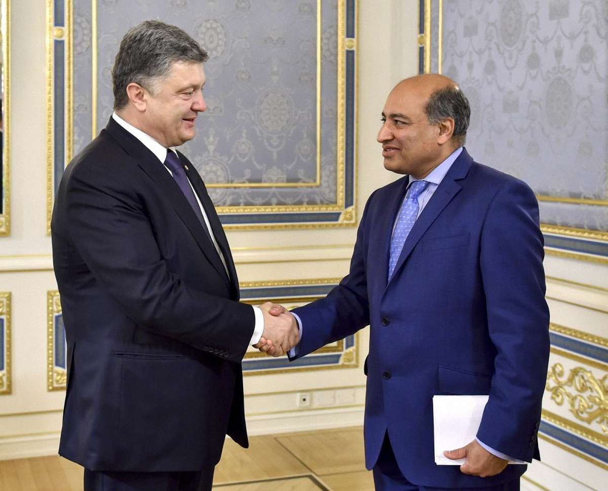Порошенко обговорив з президентом ЄБРР допомогу Україні
