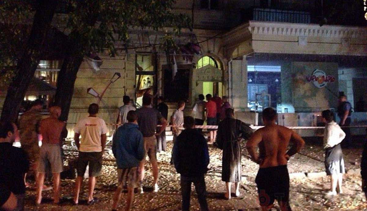 У центрі Одеси підірвали кафе