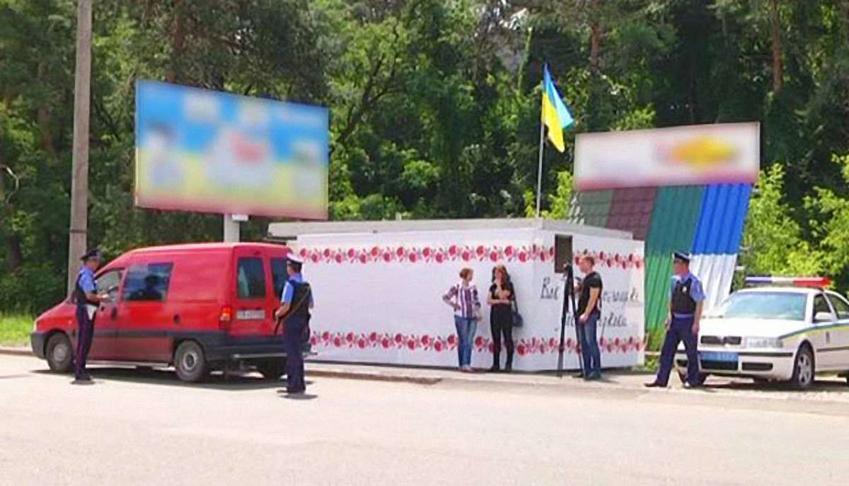 Працівникам ДАІ у Черкасах заборонили «сидіти в кущах»