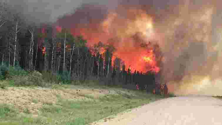 У Канаді спалахнули масштабні лісові пожежі
