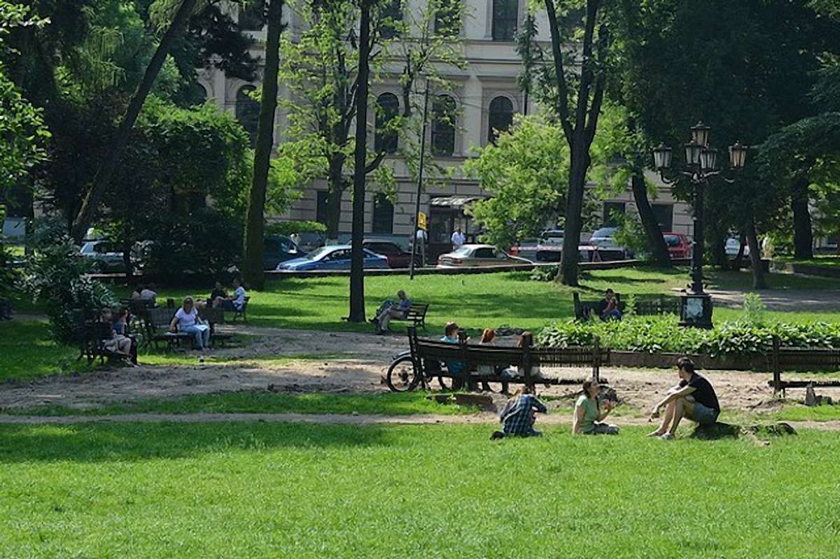 «Львівська політехніка» не виступить в суді щодо площі Святого Юра
