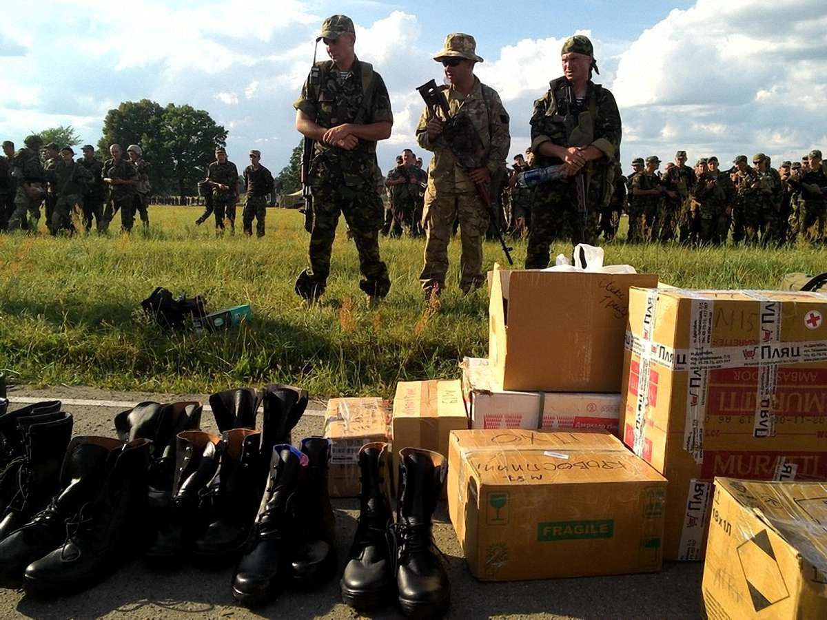 Уряд визначив, хто і де має право збирати гроші для армії