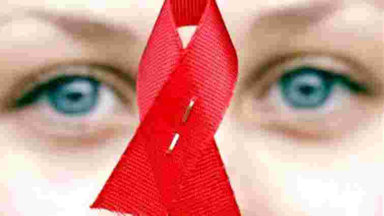 40% ВІЛ-позитивних на Львівщині перебувають у стадії СНІДу