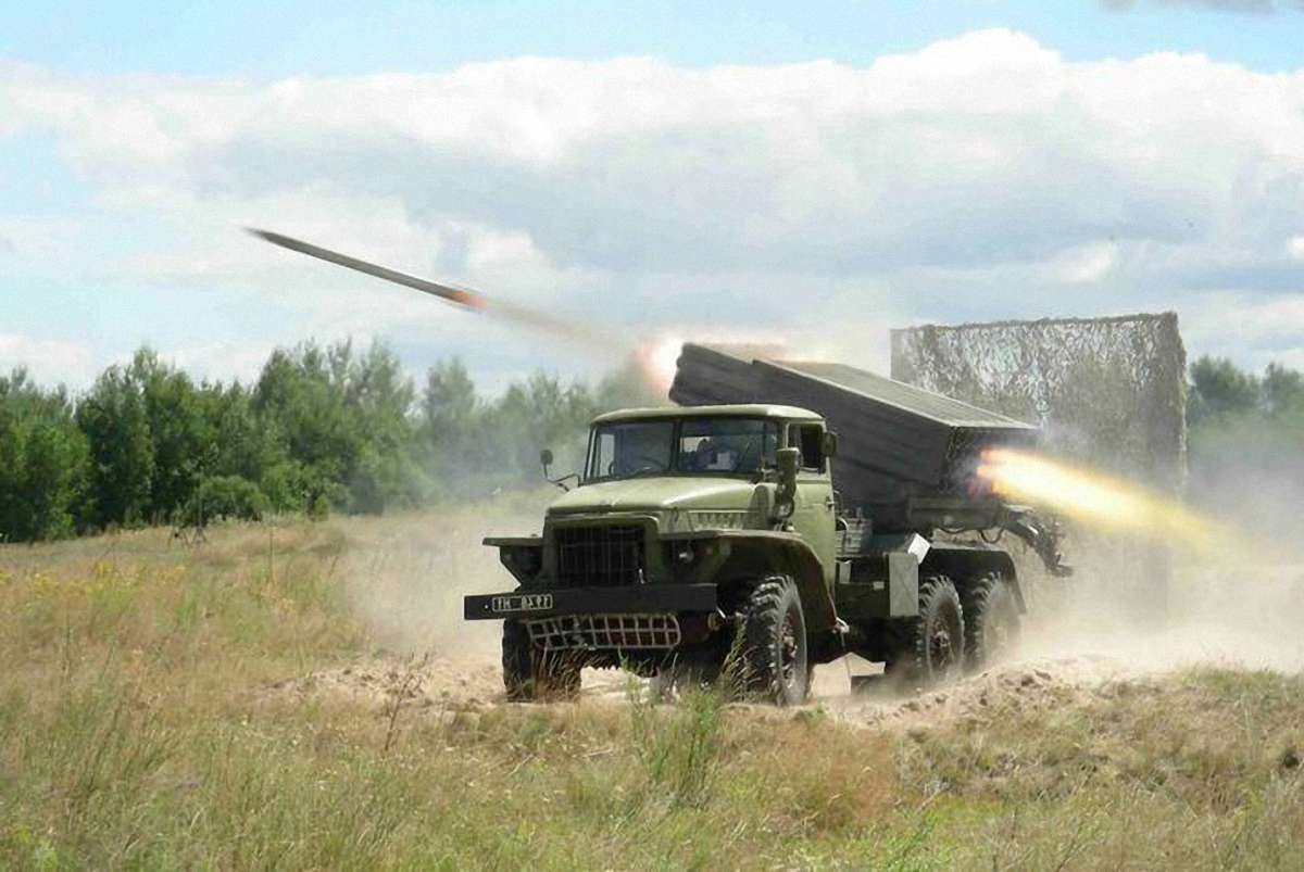 Бойовики вночі обстріляли з «Градів» селище Гранітне