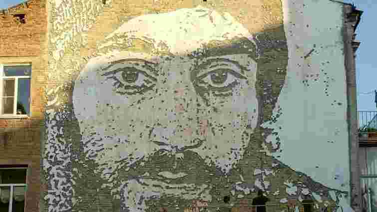 Сергію Нігояну присвятили фреску у сквері Небесної Сотні у Києві