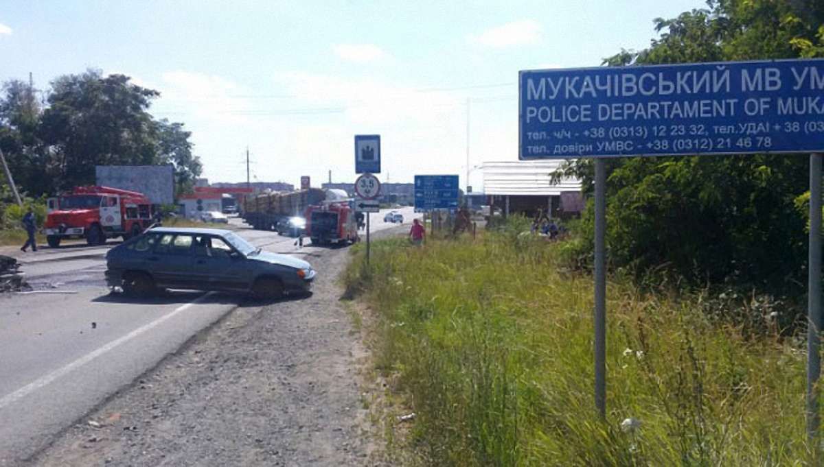 «Правий сектор» оприлюднив свою версію стрілянини у Мукачевому
