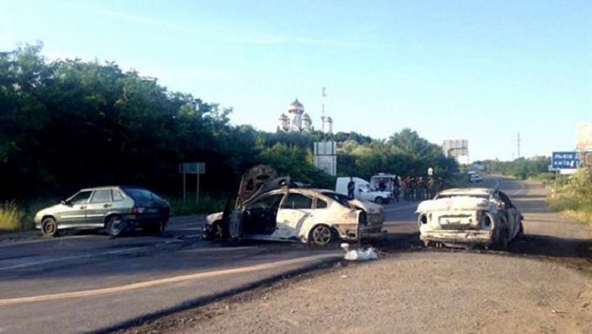 Двоє заблокованих біля Мукачевого бійців ПС здалися і склали зброю