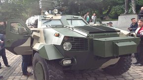  У Львові показали оновлений «Дозор-Б»