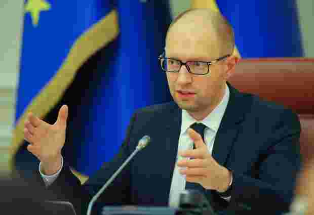 Яценюк назвав обґрунтованими претензії  «Правого сектора» до міліції