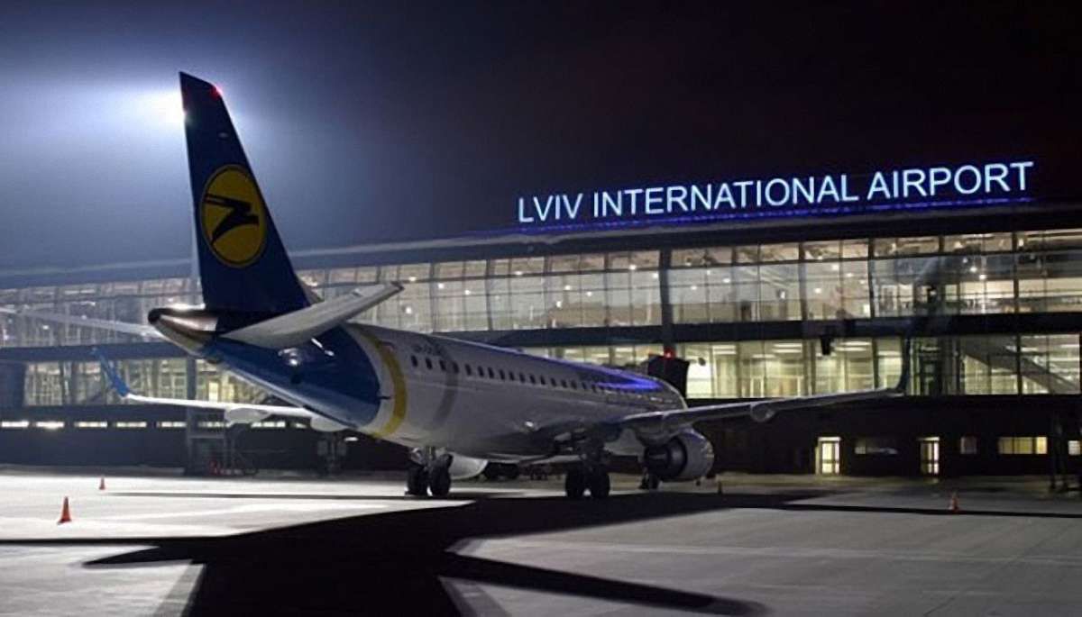 Україна і США підписали угоду про «відкрите небо»