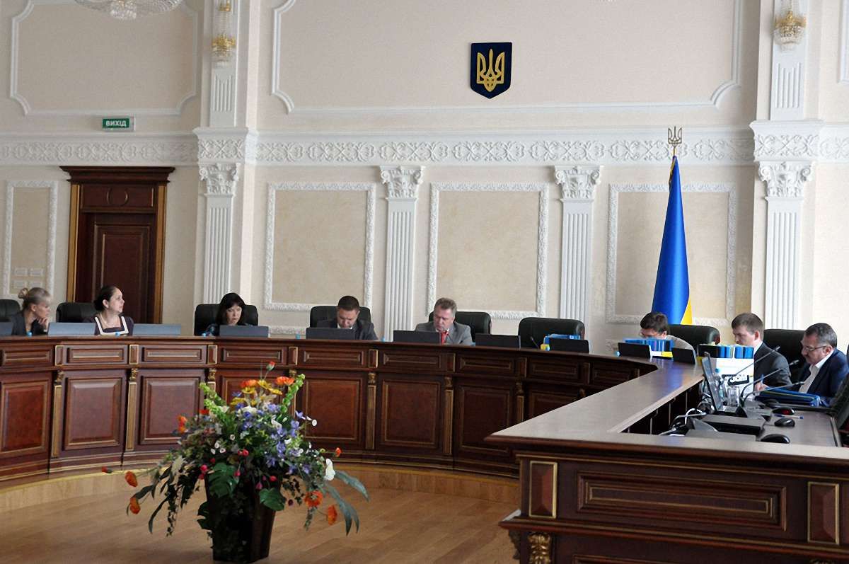 Вища рада юстиції вирішила звільнити 115 суддів