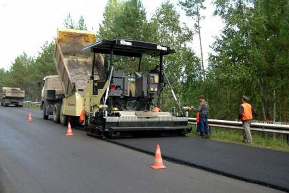 Рада може дозволити Львівській області відновлювати дороги за кошти від митниці