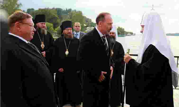 Як патріарх Кирило приплив до вірян на власній розкішній яхті (фото)